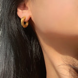 Cruz Twisted Hoop Ohrringe